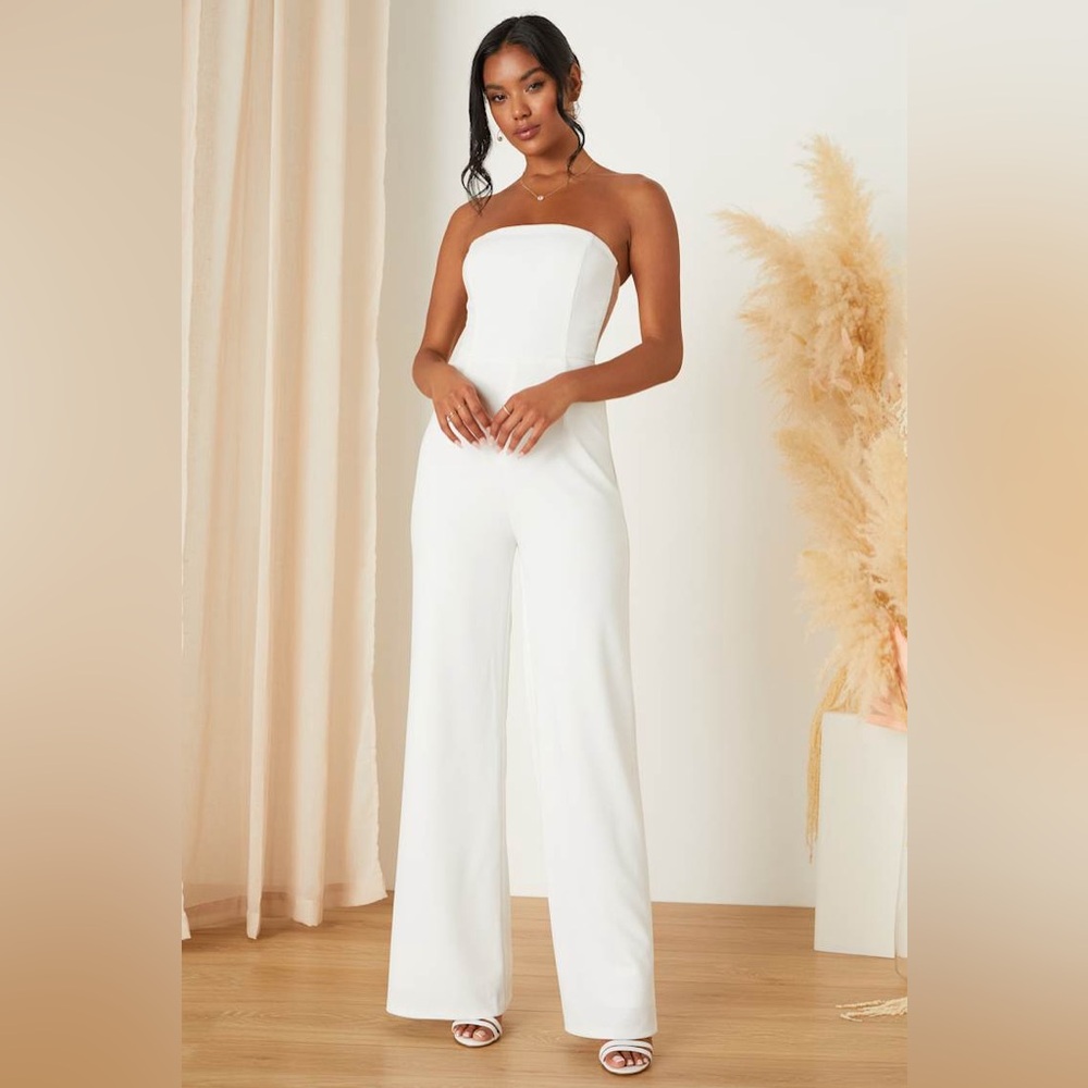 NWT Lulus Adoring Occasion White Strapless Wide-Leg Jumpsuit Size Medium - Picture 2 of 9